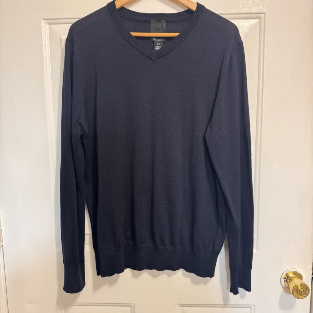 H&M Classic V-Neck Merino Wool Blend Sweater Men's L Navy Casual Preppy